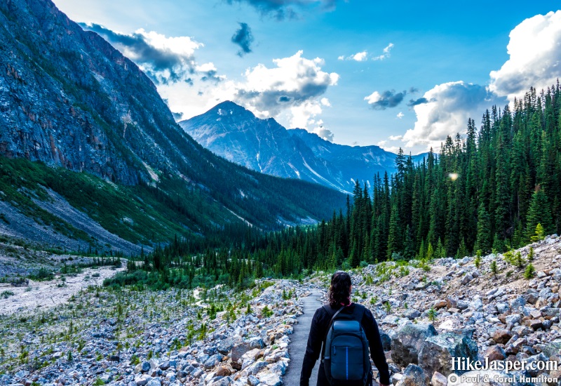 Hiking Jasper in November